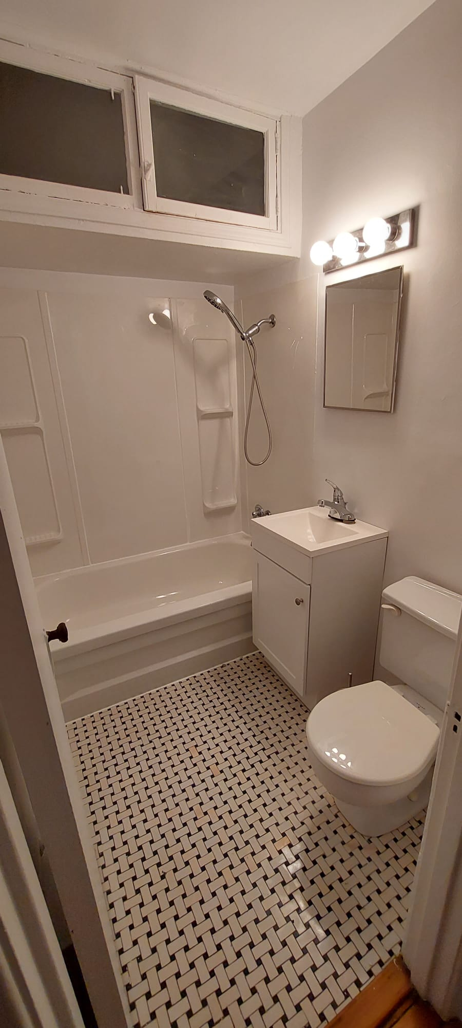 bathroom-1.jpg
