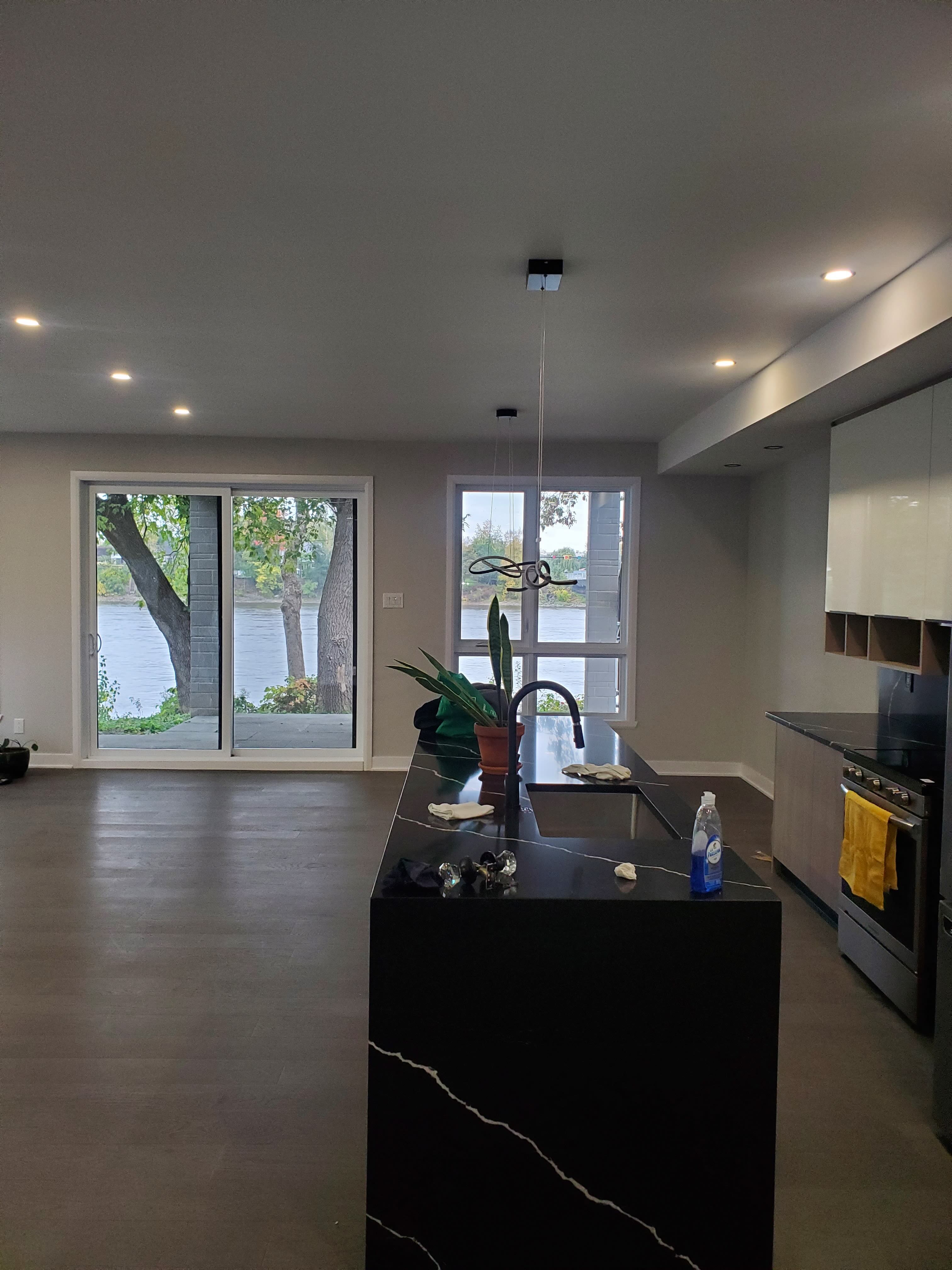 kitchen-1.jpg